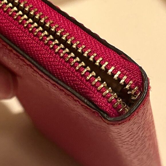 Kate Spade Zip Around Long Wristlet Wallet Red Leather Classic Everyday Casual - Picture 8 of 11